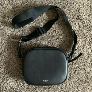 Botkier Chelsea black camera bag crossbody